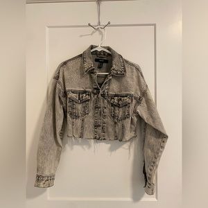 Forever 21 Denim Cropped Jacket Size Small